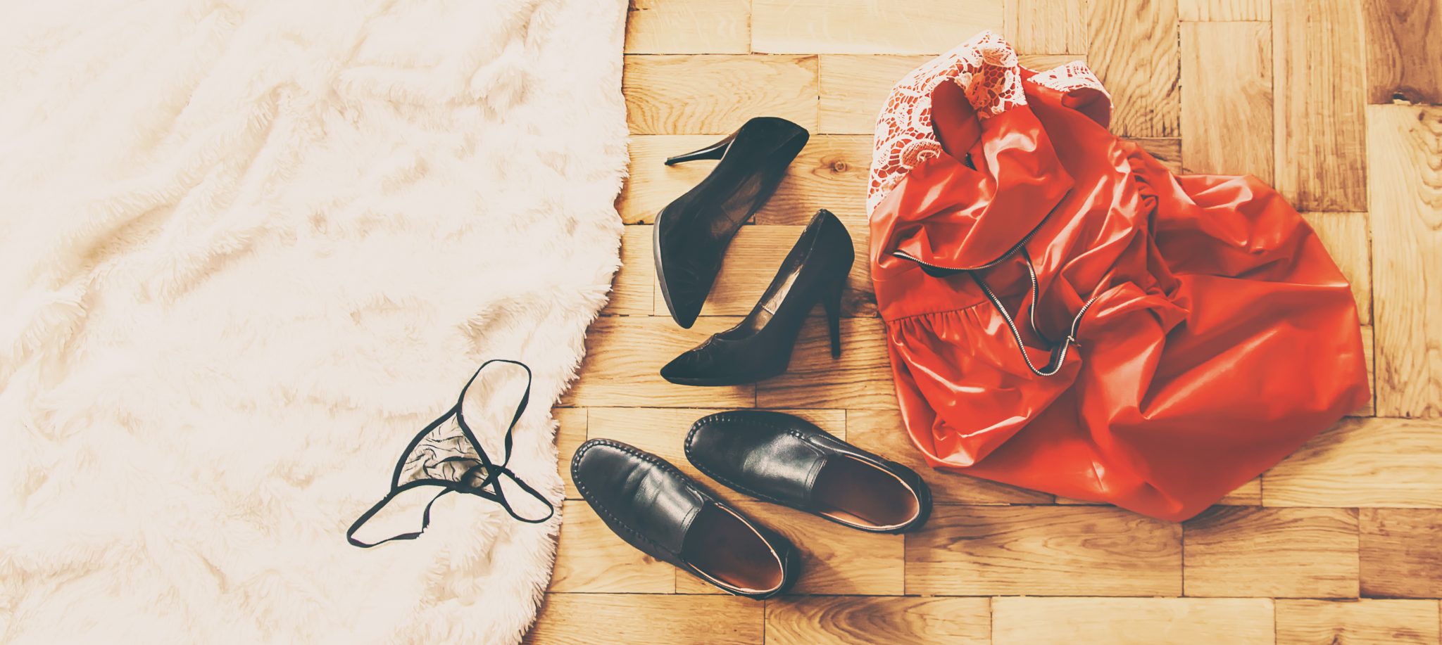 objects-and-lifestyle-2022-01-19-20-39-46-utc-2048x917.jpg